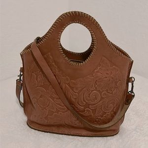 Patricia Nash Leather versatile  bag in Brown w/ Embossed Floral Design EUC